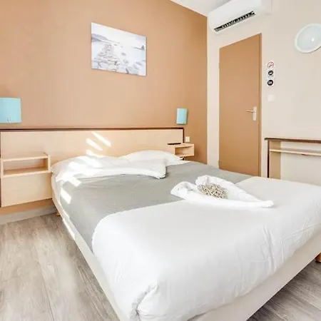 Rev'hotel