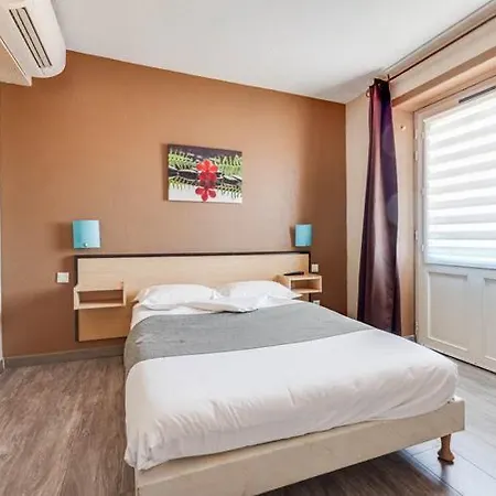 Hotel Rev'hotel 2*