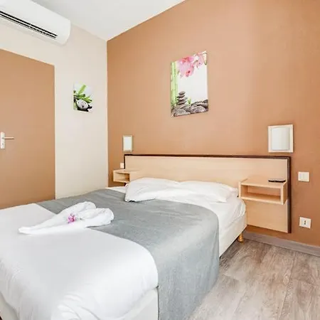 Hotel Rev'hotel