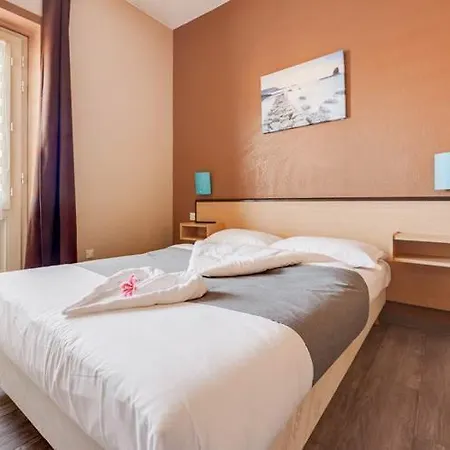 Отель Rev'hotel