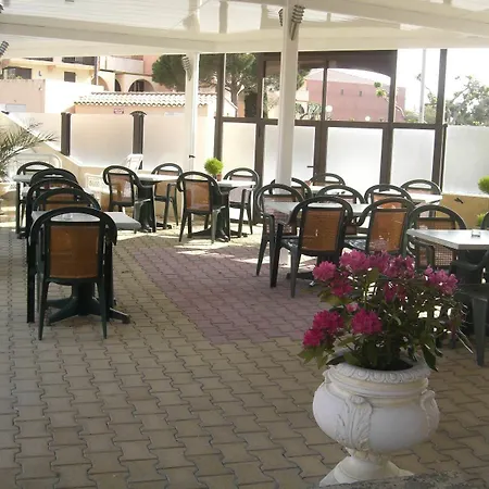 Rev'hotel Hotel 2*