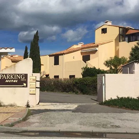 Rev'hotel Hotel