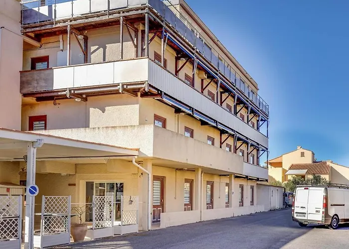 Rev'hotel Leucate