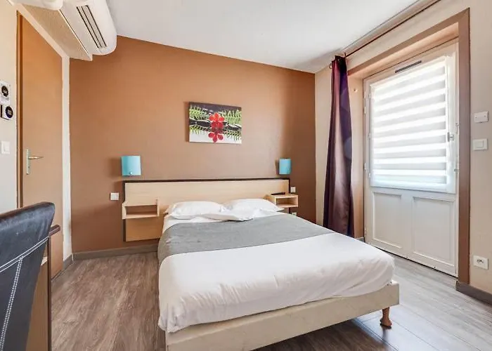 Hotel Rev'hotel 2*