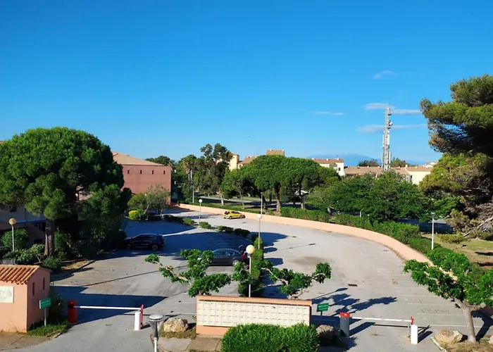 Ξενοδοχείο Rev'hotel
