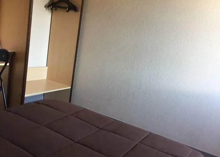 Rev'hotel Ξενοδοχείο Leucate
