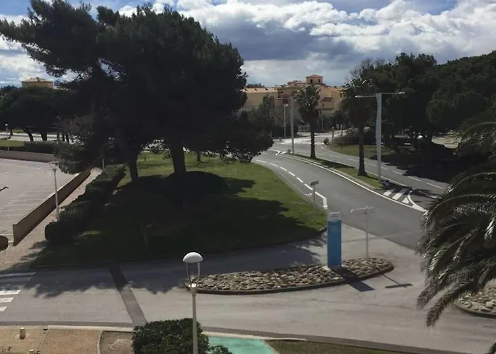 Rev'hotel Ξενοδοχείο