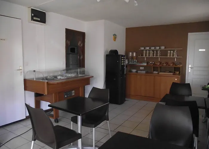 Hotel Rev'hotel 2*