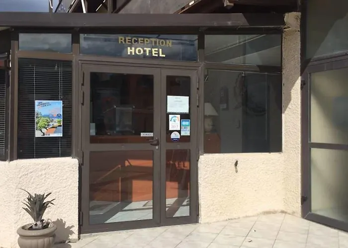 Rev'hotel