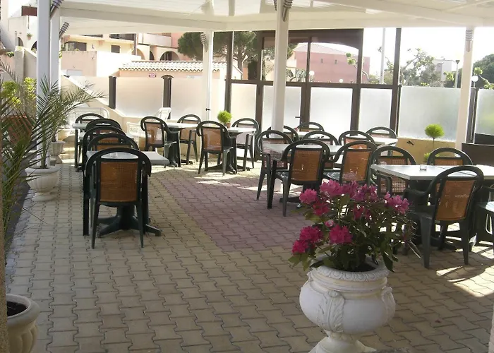 Rev'hotel Ξενοδοχείο 2*