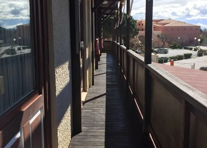 Rev'hotel Ξενοδοχείο Leucate