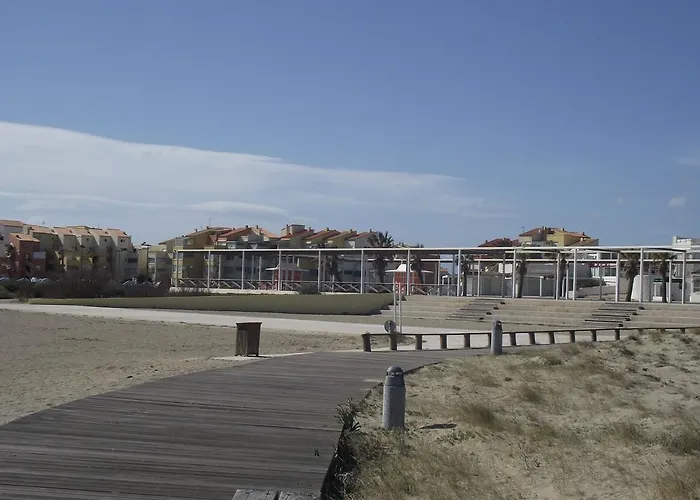 Rev'hotel 2* Leucate